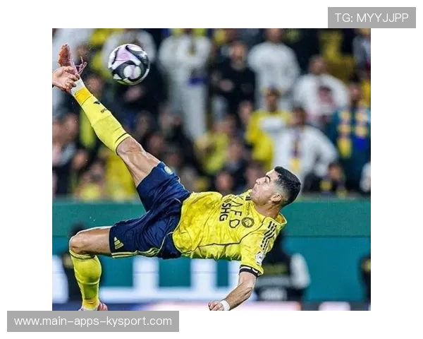 C罗转身抽射破网，胜利进攻更直接，c罗用jb进球