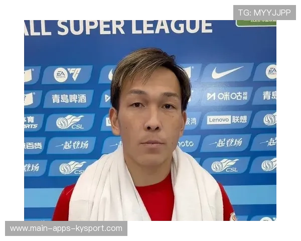 辽宁铁人边路传中被连续封堵，进攻线路需要更丰富